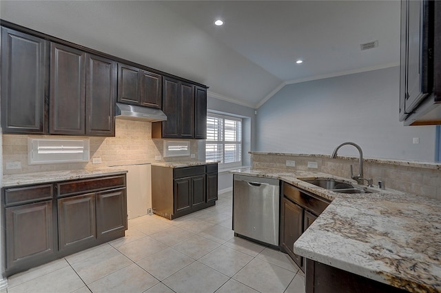 4921 Mcclellan Dr, Frisco, TX 75036 - kitchen featuring stainless steel dishwasher, a sink, vaulted ceiling, under cabinet range hood, and ornamental molding