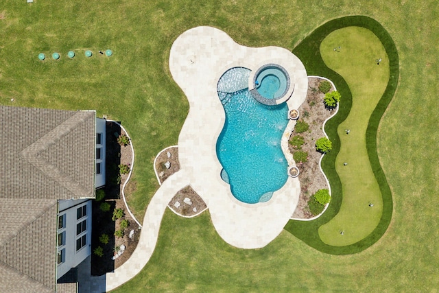 4106 Tamarack Ln, Royse City, TX 75189 - aerial view of a pool