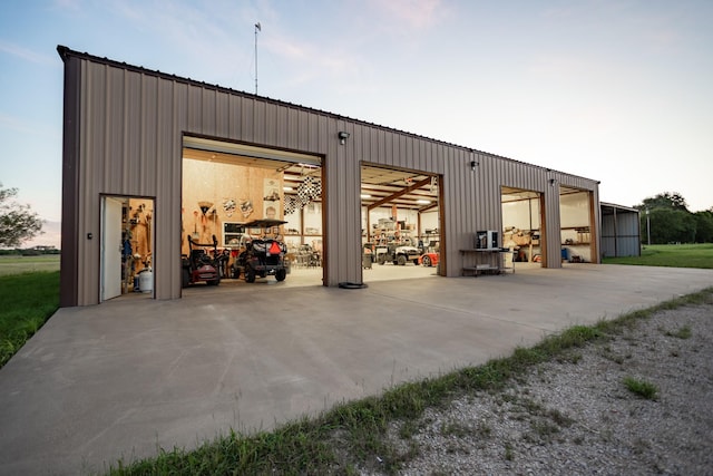 1343 Buster Chatham Rd, Waco, TX 76705 - detached garage featuring concrete driveway