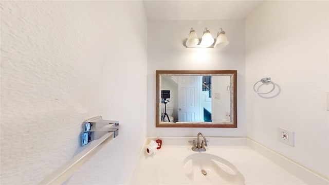 4917 Meadow Vista Pl, Garland, TX 75043 - view of bathroom