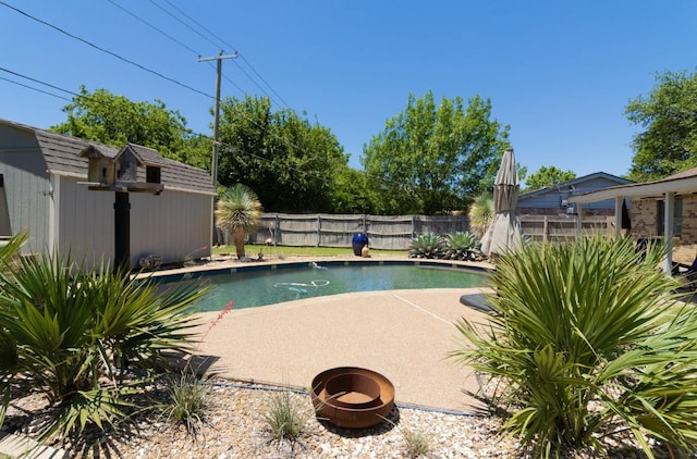 6304 Kary Lynn Dr S, Watauga, TX 76148 - view of pool with a fenced backyard