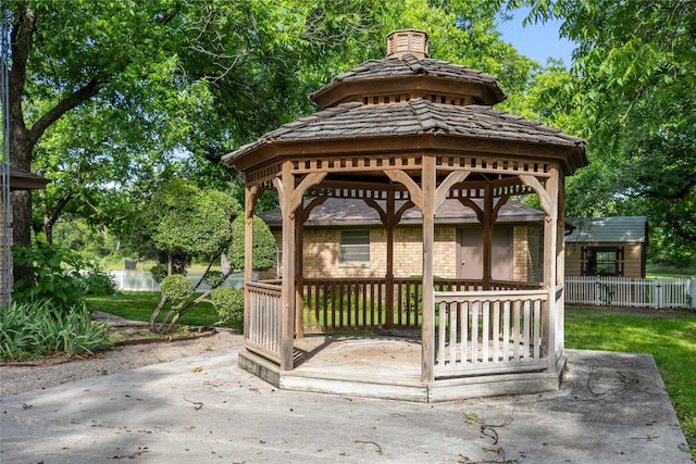 1025 S Lamar St, De Leon, TX 76444 - view of patio / terrace with a gazebo