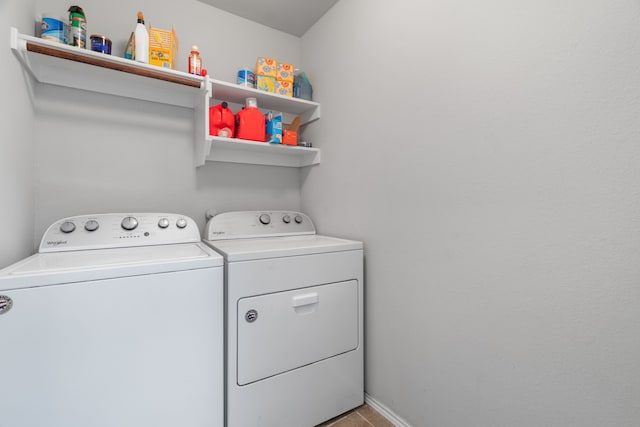 4130 Gaillardia Way, Forney, TX 75126 - laundry room featuring washer and dryer and baseboards