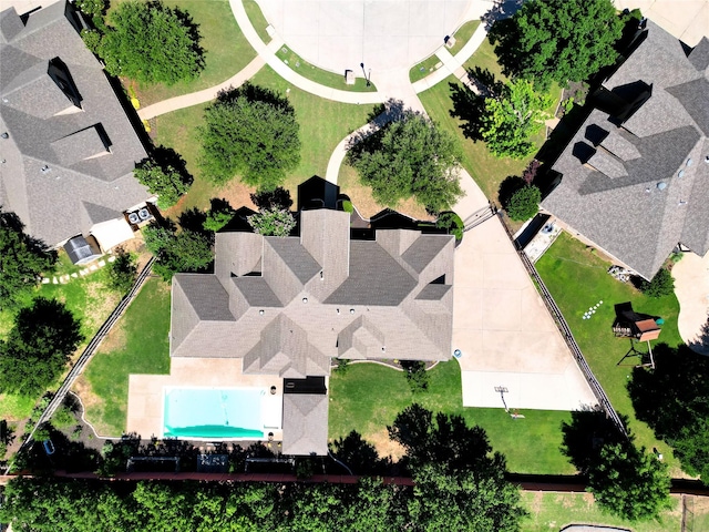 950 Roxbury Way, Keller, TX 76248 - aerial view of a pool area