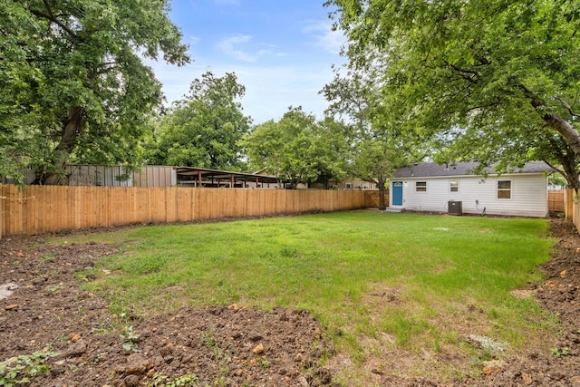 3812 Burton Ave, Fort Worth, TX 76105 - view of yard featuring cooling unit