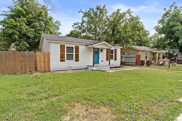 3812 Burton Ave, Fort Worth, TX 76105 - view of front of home