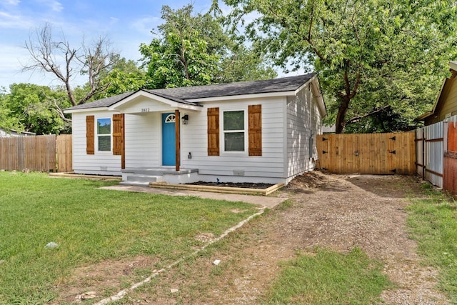 3812 Burton Ave, Fort Worth, TX 76105 - view of front of house featuring a gate and roof with shingles
