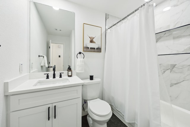 1833 Chamberlain Dr, Carrollton, TX 75007 - full bath featuring vanity, toilet, and shower / bath combination with curtain