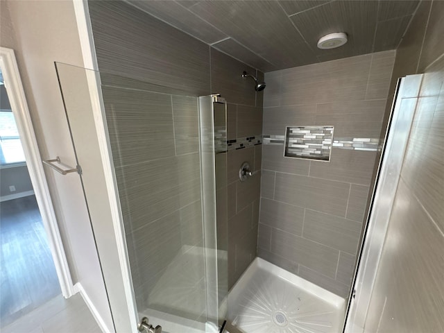 2401 N Alexander St, Sherman, TX 75092 - full bath with a shower stall