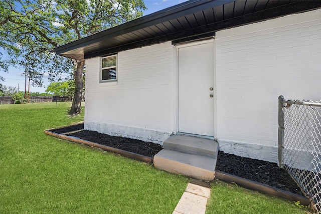 104 W Mistletoe Dr, Kennedale, TX 76060 - view of exterior entry