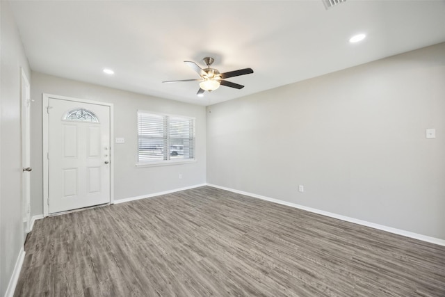 104 W Mistletoe Dr, Kennedale, TX 76060 - foyer entrance featuring wood finished floors, ceiling fan, baseboards, and recessed lighting