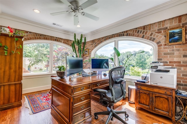 533 Newell Ave, Dallas, TX 75223 - office area featuring light wood-style flooring, ceiling fan, crown molding, baseboards, and recessed lighting