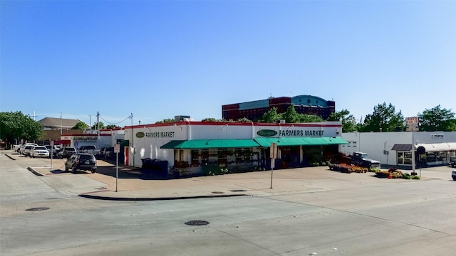 1400 Clarinet Ln, Plano, TX 75074 - view of commercial property with uncovered parking