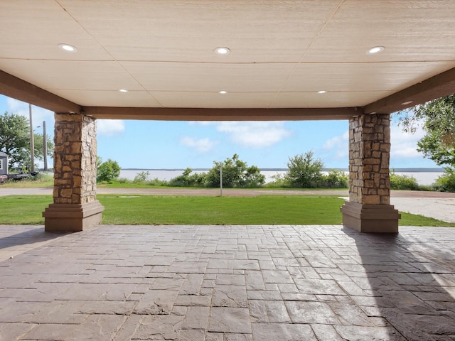 710 Crows Pt, Lake Bridgeport, TX 76426 - view of patio / terrace