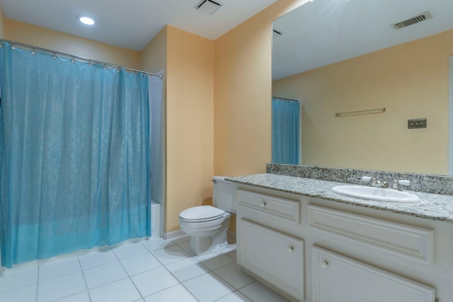 2111 Menton Pl, Carrollton, TX 75006 - bathroom featuring vanity, toilet, tile patterned floors, shower / bath combo with shower curtain, and recessed lighting
