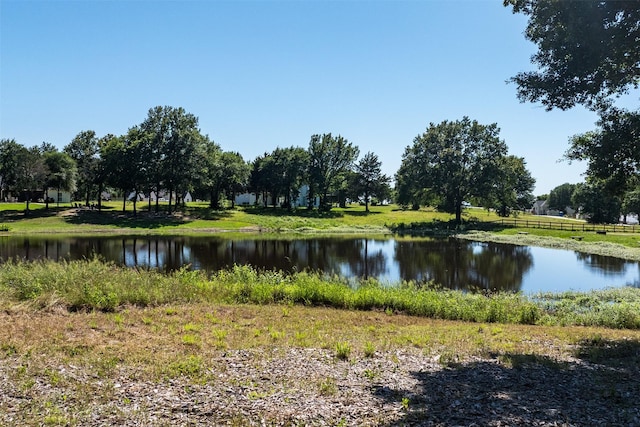 708 Clubview Dr, Mabank, TX 75143