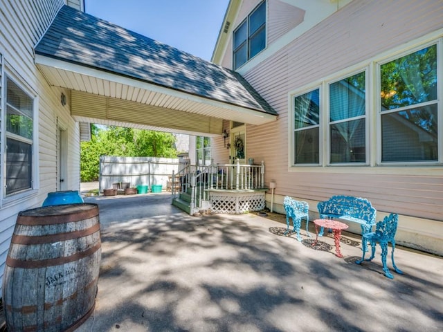 306 E Tarrant St, Bowie, TX 76230 - view of patio