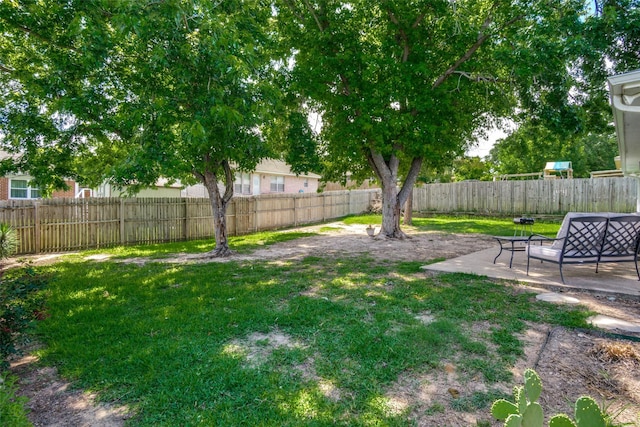 226 Merlin Dr, Weatherford, TX 76086 - view of yard with a patio area