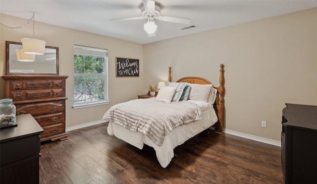 1000 Ballard Rd, Van Alstyne, TX 75495 - bedroom with baseboards, dark wood-style flooring, and ceiling fan