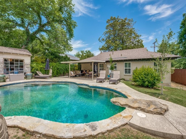 879 Peavy Rd, Dallas, TX 75218 - view of swimming pool featuring a patio and an outdoor structure