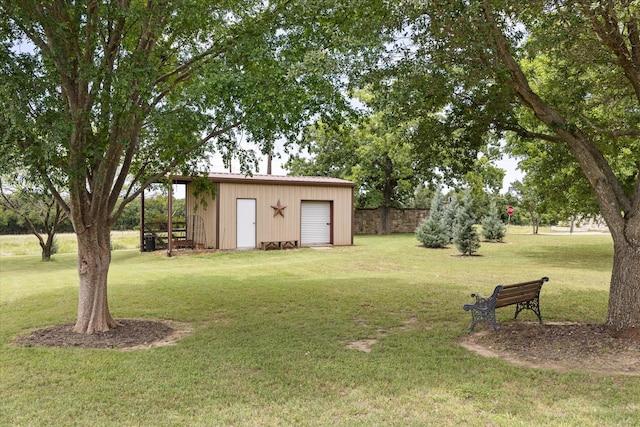 1096 Black Hawk Trl, Nemo, TX 76070 - view of grassy yard featuring an outdoor structure and a detached garage