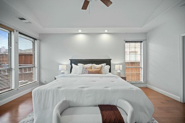 2425 Sir Lovel Ln, Lewisville, TX 75056 - bedroom featuring baseboards, wood finished floors, recessed lighting, and ceiling fan