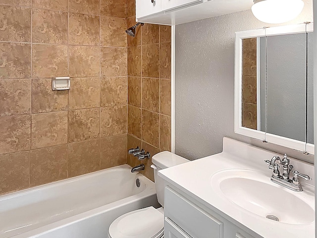 6021 Fm 3054, Malakoff, TX 75148 - full bathroom with a textured wall, toilet, vanity, and shower / bath combination