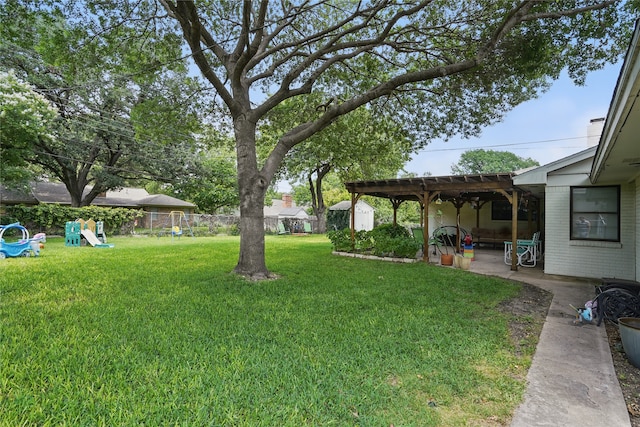 3720 Wharton Dr, Fort Worth, TX 76133 - view of yard with a patio
