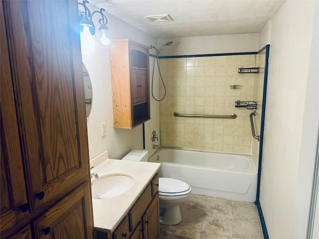 402 N Nash St, Kaufman, TX 75142 - bathroom featuring toilet,  shower combination, and vanity