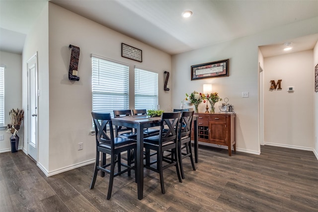 1316 Briar Hill Dr, Denton, TX 76207 - dining area featuring dark wood-type flooring, baseboards, and recessed lighting