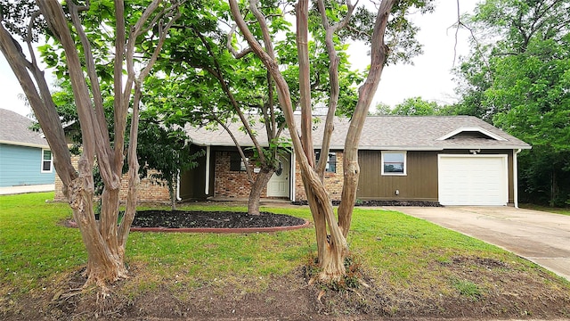 3308 29th St, Fort Worth, TX 76111 - ranch-style home featuring an attached garage, a front lawn, driveway, and roof with shingles