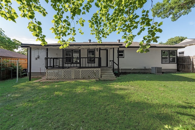 3467 Binyon St, Fort Worth, TX 76133 - back of property featuring central AC