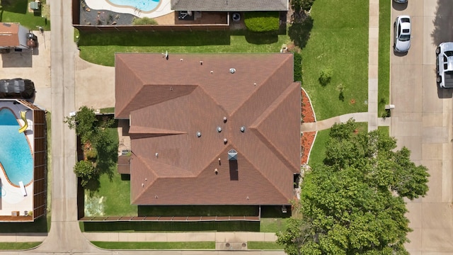 2612 Windsor Pl, Plano, TX 75075 - view from above of property featuring a pool area