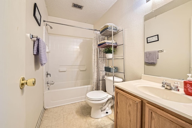 1806 Willowbrook Dr, Terrell, TX 75160 - bathroom featuring toilet, a textured ceiling, shower / bath combo, and vanity