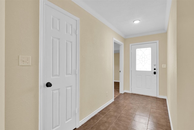 312 W Young St, Howe, TX 75459 - tiled entryway with crown molding and baseboards