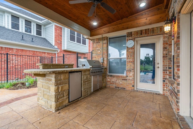 10205 Fairway Vista Dr, Rowlett, TX 75089 - view of patio with ceiling fan