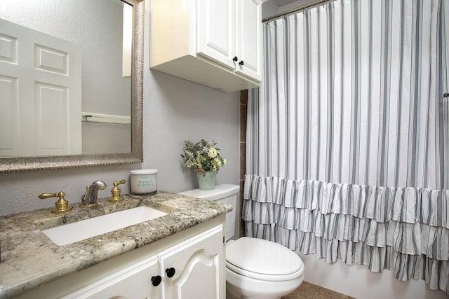 632 County Road 1952, Yantis, TX 75497 - full bath with vanity, toilet, and curtained shower
