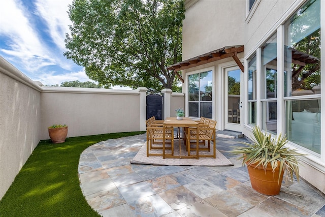 7904 Fair Oaks Ave, Dallas, TX 75231 - view of patio / terrace featuring outdoor dining area