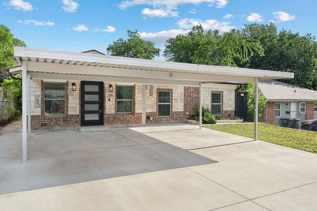 5316 Humbert Ave, Fort Worth, TX 76107 - view of front of house featuring brick siding