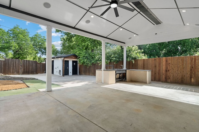 5316 Humbert Ave, Fort Worth, TX 76107 - fenced backyard featuring a patio area and ceiling fan