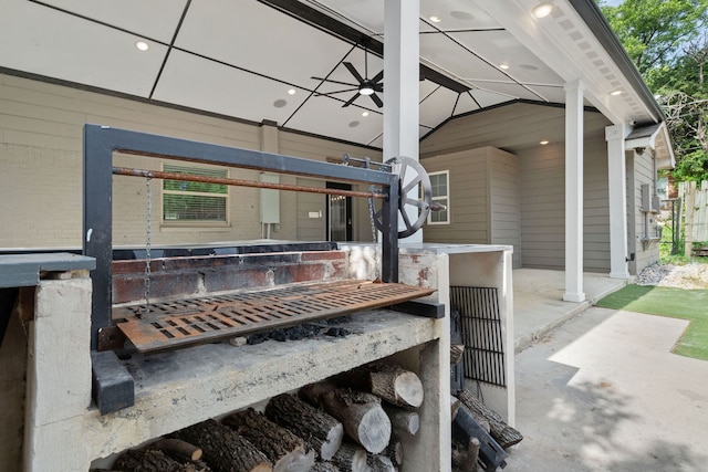 5316 Humbert Ave, Fort Worth, TX 76107 - view of patio / terrace
