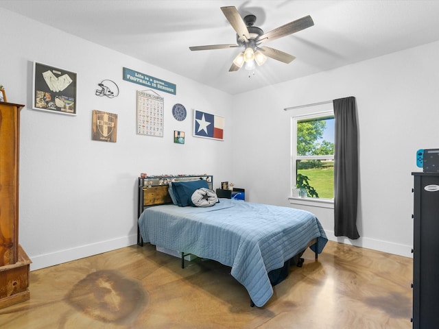 431 Advance Rd, Weatherford, TX 76088 - bedroom featuring baseboards and a ceiling fan