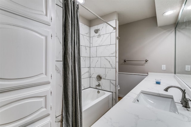 2 Linderhof Cir, Bedford, TX 76022 - bathroom featuring shower / tub combo, vanity, and toilet