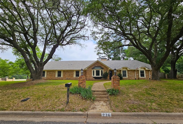 236 La Jolla Dr, Athens, TX 75751 - single story home with a chimney and a front yard
