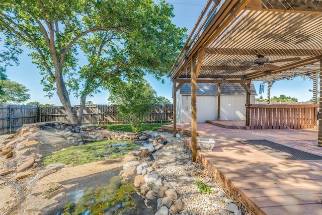 6400 Kingswood Dr, Fort Worth, TX 76133 - fenced backyard featuring ceiling fan and a deck