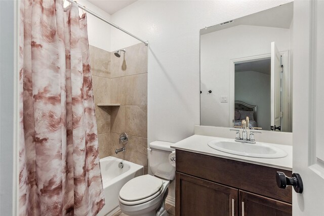 101 Lisa Ln, Royse City, TX 75189 - full bath featuring shower / bath combination with curtain, toilet, and vanity