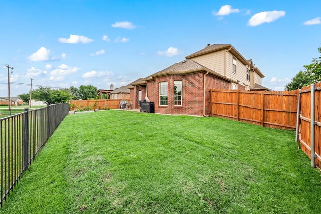 11404 Grapeleaf Dr, Fort Worth, TX 76244 - view of yard with central AC unit