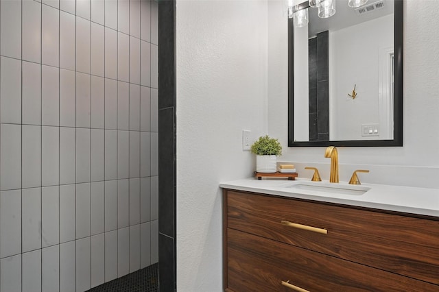 916 Carondolet Ct, River Oaks, TX 76114 - bathroom with vanity