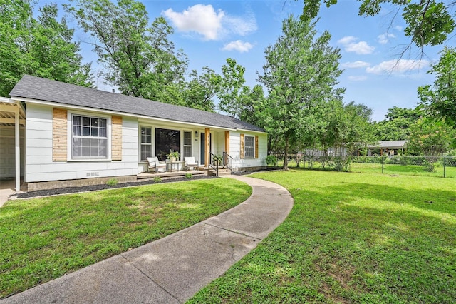 916 Carondolet Ct, River Oaks, TX 76114 - single story home with a porch