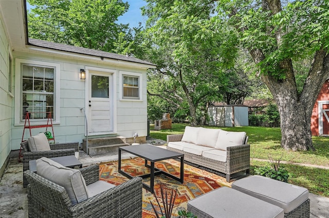 916 Carondolet Ct, River Oaks, TX 76114 - view of patio / terrace featuring an outdoor hangout area and entry steps
